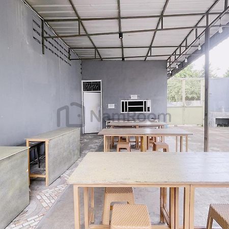 Eden Residence By Namroom Depok Bagian luar foto